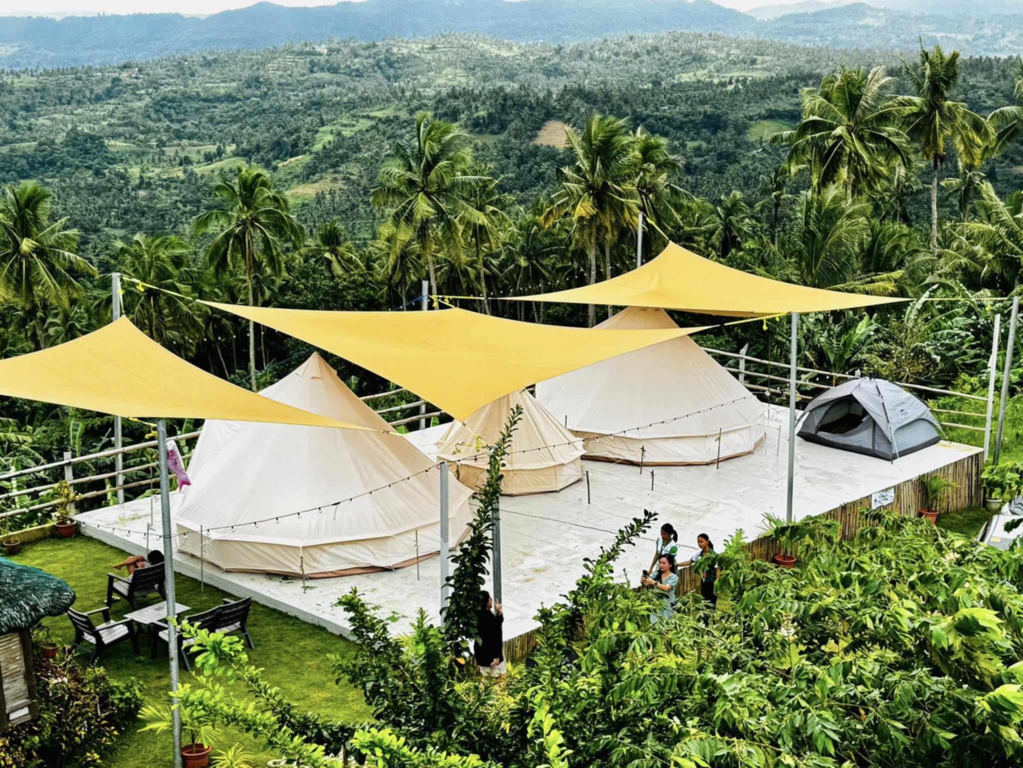 Camping & Glamping